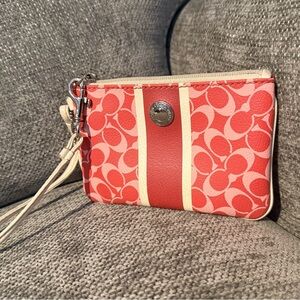 Coach Coral & Cream Wristlet